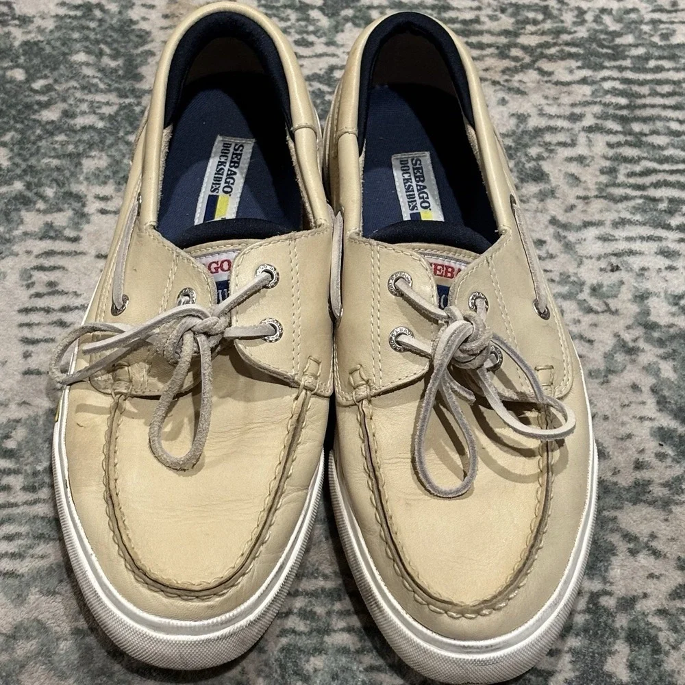 Cream leather Sebago Docksides boat shoes 10M